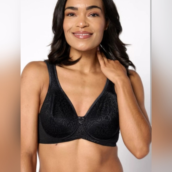 Breezies Black Lace Bra - Picture 1 of 3